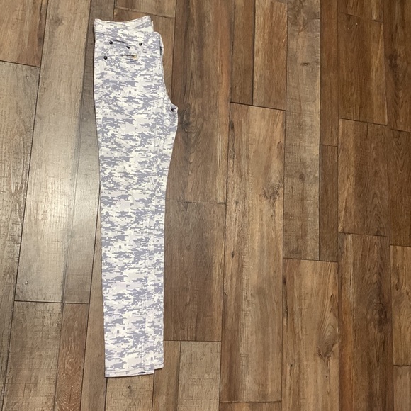 RAG & BONE GREY CAMO SKINNY JEAN - Picture 2 of 7